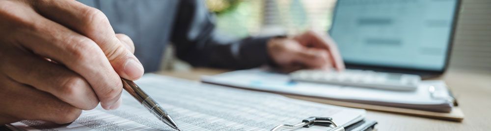 Payroll Certification vs. Payroll Degree